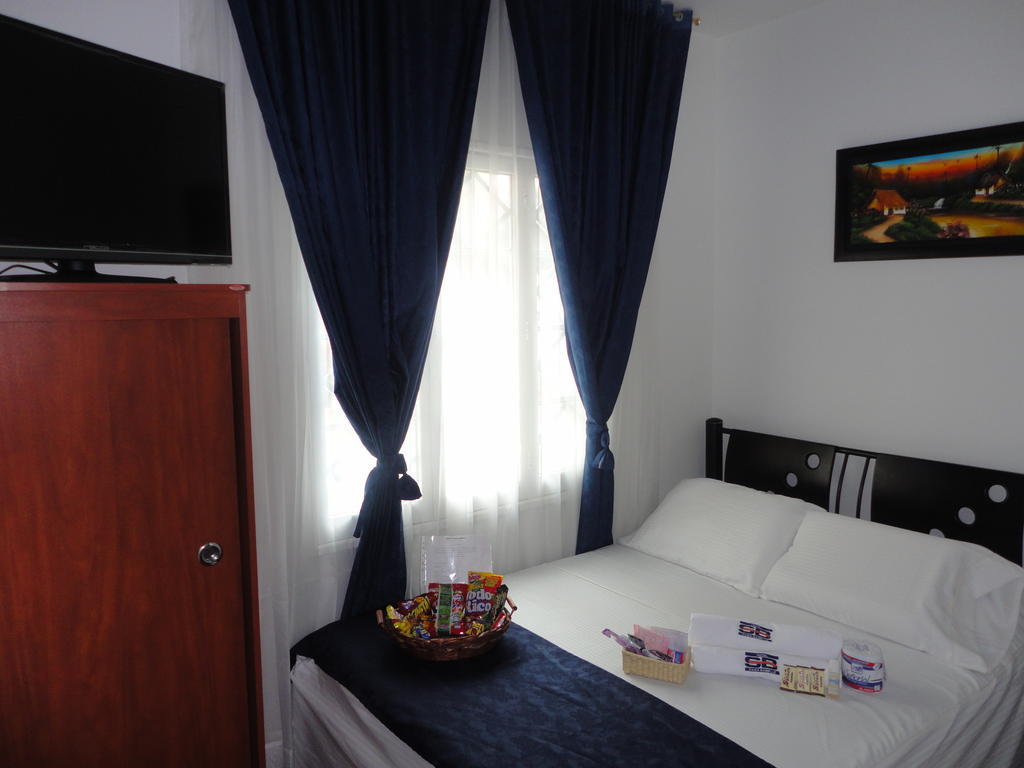 Hotel Casa Sabelle Богота Екстериор снимка